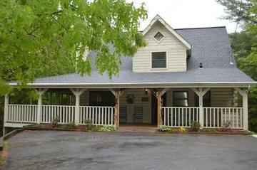 Your Smokies cabin comes with a large paved parking area.